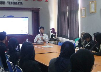 Mahasiswa Ilmu Komunikasi Unila Kunjungi Media Lampung, Pelajari Teknik Press Release dan Penulisan Konten