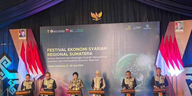 Transaksi Ekonomi FESyar Regional Sumatera 2025 Mencapai Rp12,42 Miliar
