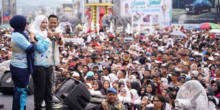 Siswa SMA dan Warga Telukbetung Utara Dapat Mobil dan Rumah di Jalan Sehat HUT Bandar Lampung