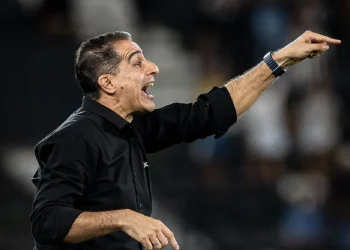 Botafogo Terapkan Strategi Permainan PSG untuk Meraih Kemenangan