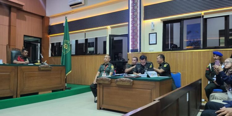 Sidang Tersangka Tragedi Way Kanan, Pertanyaan tentang Setoran Uang Judi