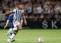 Bek Almeria Jadi Target Kluivert untuk Memperkuat Timnas Indonesia