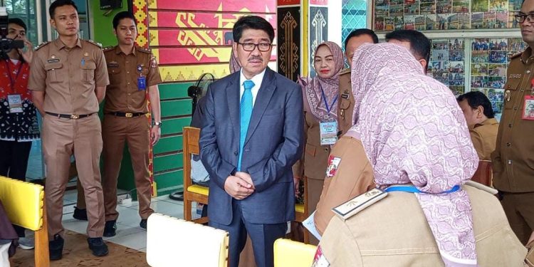 Bupati Ingatkan Panitia SPMB SMP Lampung Utara Untuk Patuh Aturan