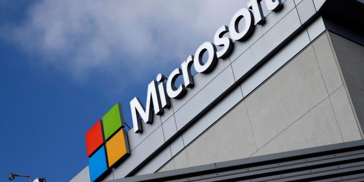 PHK 9000 Karyawan oleh Microsoft: Apa yang Terjadi?