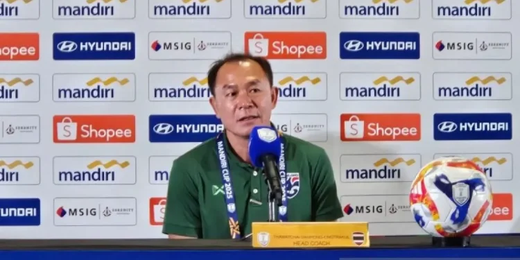 Pelatih Thailand Mengakui Kekalahan dan Menghormati Keputusan Wasit