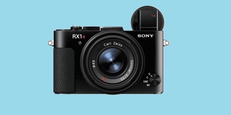 Kamera Kompak Full-Frame 61MP Terbaru 2023
