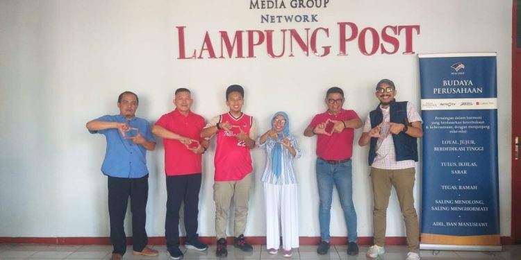 Silaturahmi Tim Lampung ke Media Ulas Layanan Telkomsel One