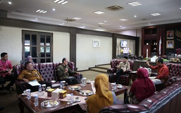 Gubernur Mirza Tantang Bupati Wali Kota Tingkatkan 4 Indikator untuk Insentif Anggaran