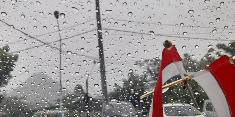 Lampung Berawan Waspada Potensi Hujan Beberapa Wilayah pada 19 Agustus 2025