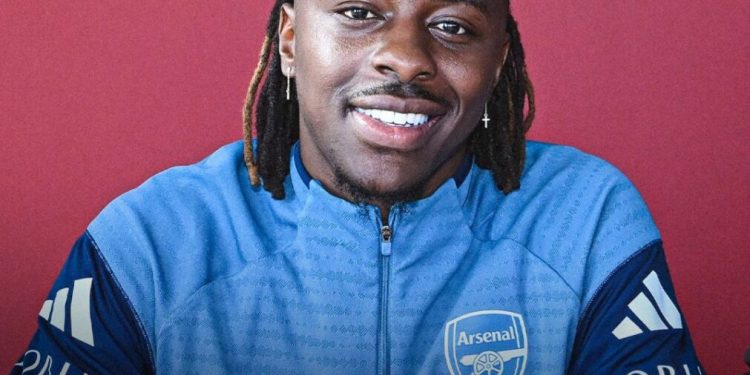 Arsenal Resmi Rekrut Gelandang Crystal Palace Eberechi Eze