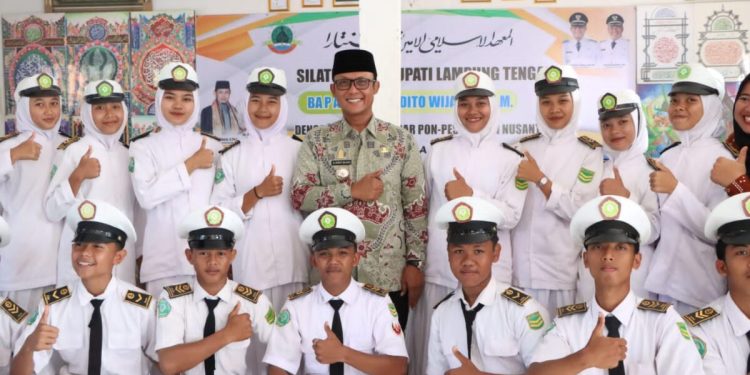 Sinergi dengan Pesantren untuk Mewujudkan Kemajuan Lampung Tengah