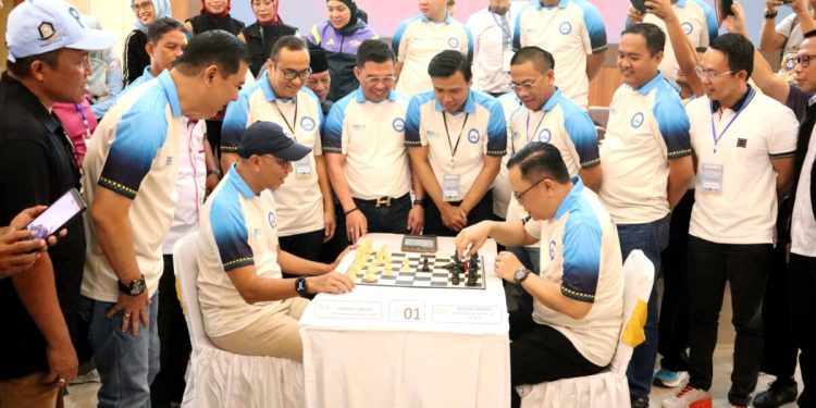 Gubernur dan Kapolda Lampung Ajak Sportivitas dalam Turnamen Catur