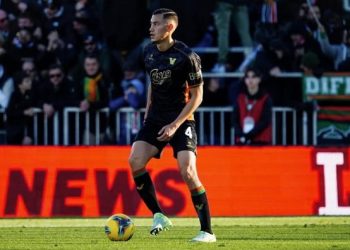 Torino Ingin Jual Pemain dan Jay Idzes Menjadi Opsi Pengganti