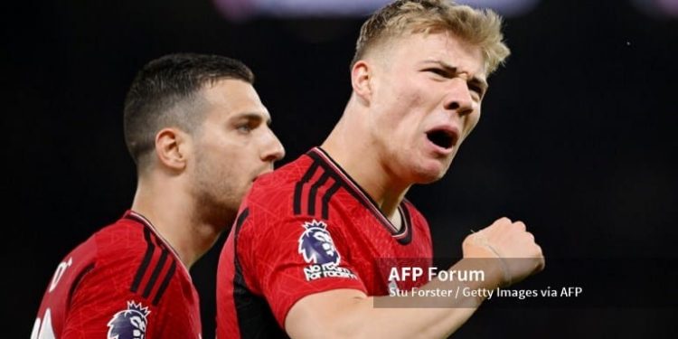 Penyerang Rasmus Hojlund Kabarnya Diincar Fulham