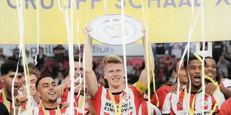 Klub Dean James Tidak Menang Johan Cruyff Shield Setelah Kalah dari PSV