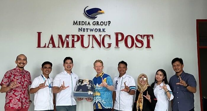 Garda Oto Sinergi Tingkatkan Digitalisasi Bersama Lampung Post
