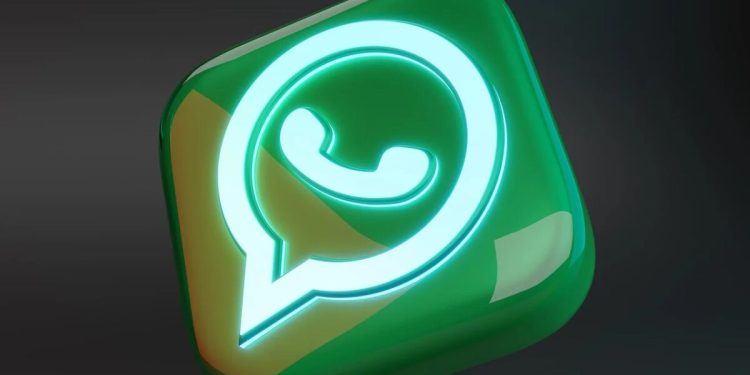 Uji Coba Tautkan Instagram Terverifikasi di WhatsApp