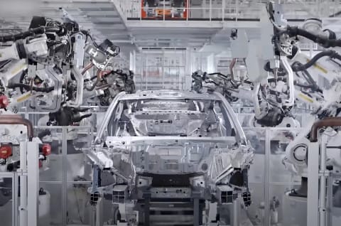 Hentikan Insentif Impor Mobil Listrik CBU Mulai 2026 Menperin