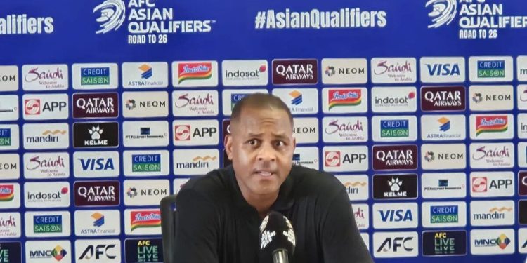 Pelatih Kluivert Ingin Timnas Indonesia Tampil Sempurna