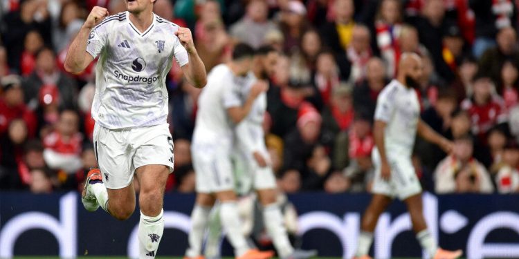 Kemenangan MU di Markas Liverpool Dipersembahkan untuk Suporter