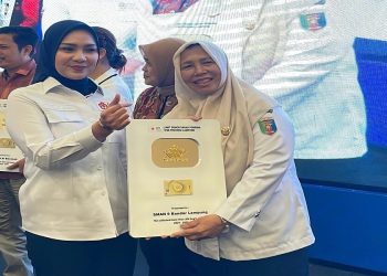 Gen Z SMAN 9 Bandar Lampung Aktif Donor Darah Raih Penghargaan dari PMI