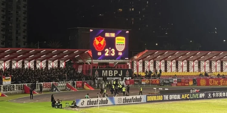 Comeback Dramatis Persib di Kandang Selangor FC, Adam Alis Cetak Dua Gol