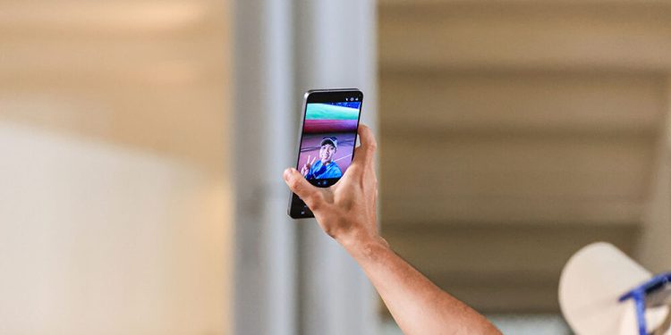 Event Lari Kreatif Malam Hari dengan Galaxy S25 FE
