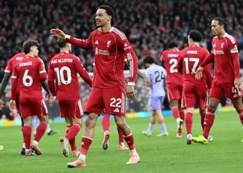 Liverpool Menang atas Brighton 2-0 Berkat Gol Ekitike dan Assist Salah