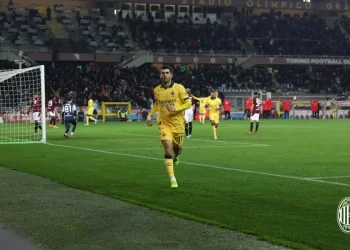 AC Milan Rebut Puncak Klasemen Usai Kalahkan Torino 3-2