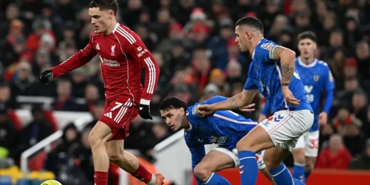 Liverpool Ditahan Imbang Sunderland 1-1 di Anfield