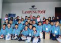 Tingkatkan Literasi, Ratusan Siswa SDN Teladan Kunjungi Media Lokal Lampung