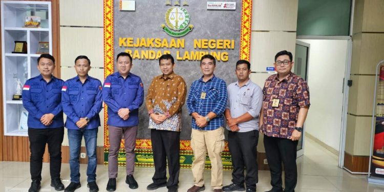 Dua Petinggi Perusahaan Diserahkan ke Kejari Bandar Lampung Gara-gara Faktur Pajak Fiktif