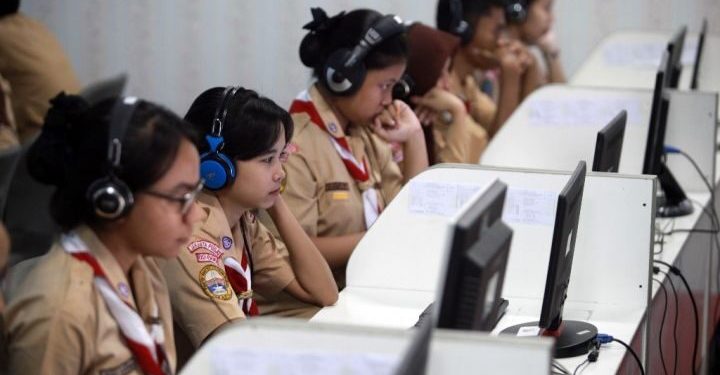 Monitoring Pengisian PDSS SNBP oleh Disdikbud Secara Langsung